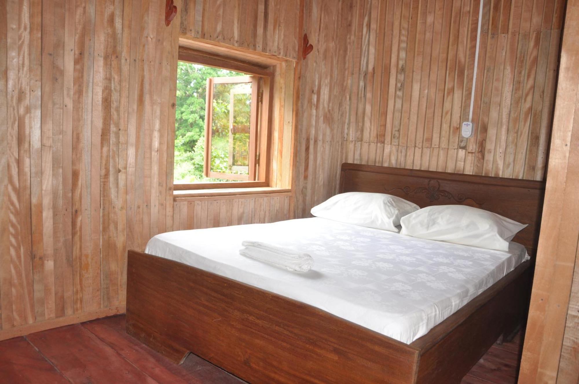 Kribi-Lodge Exterior photo