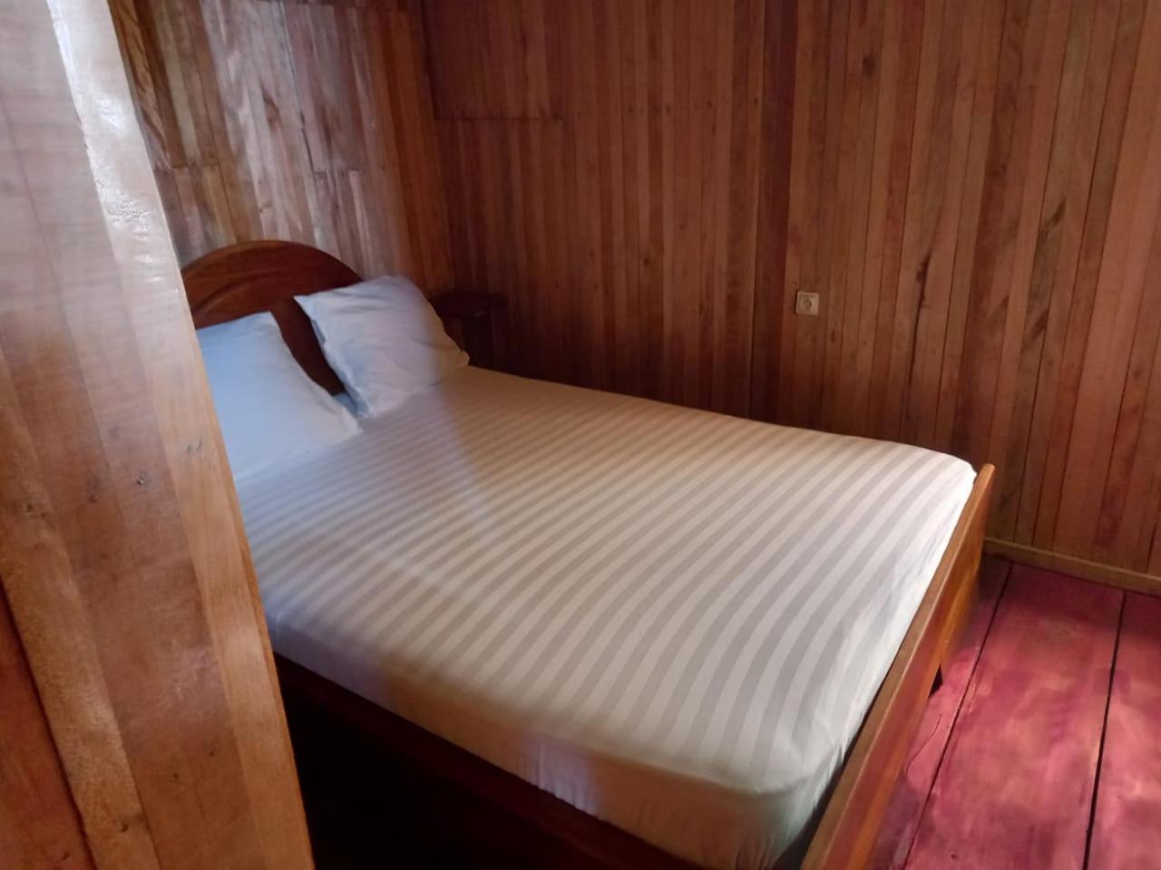 Kribi-Lodge Exterior photo